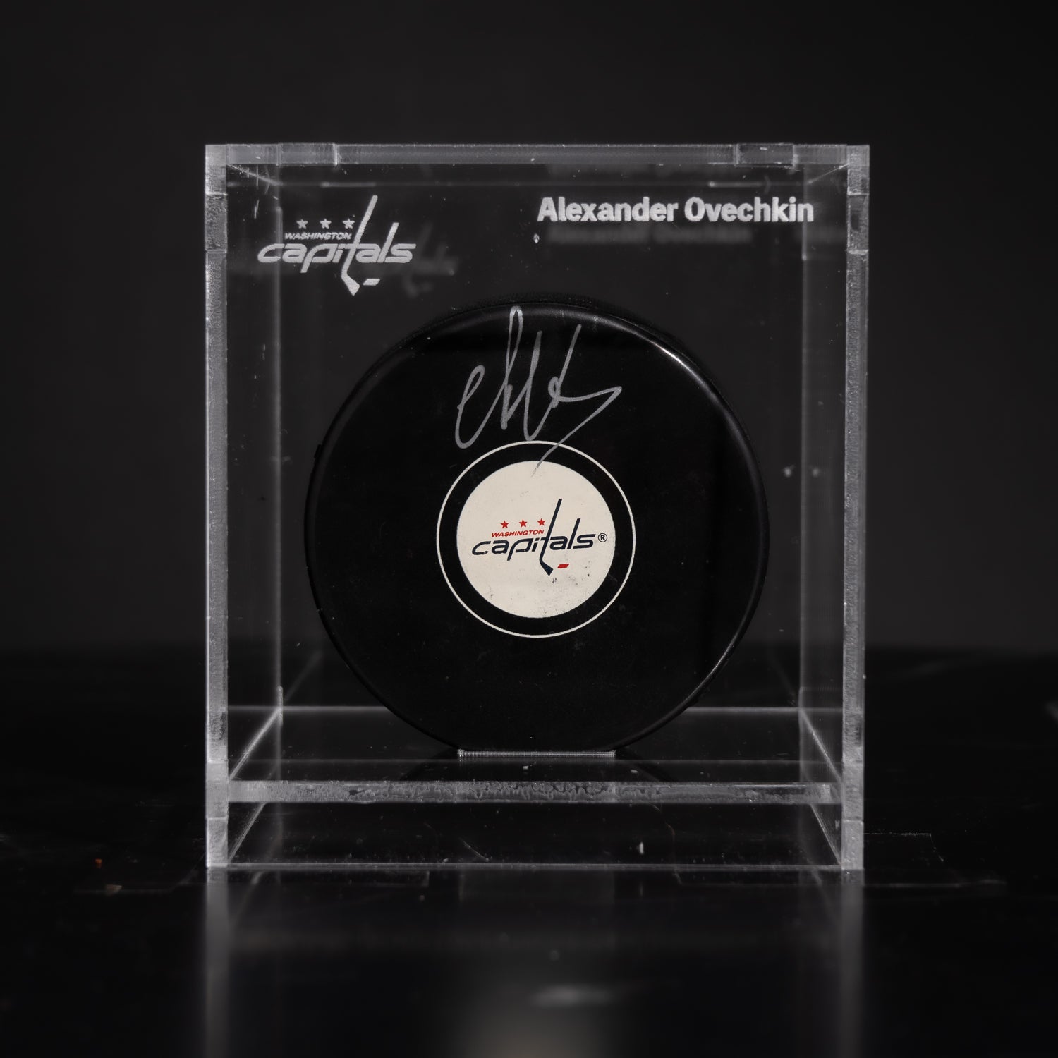 Puck Firmado Alexander Ovechkin - Washington Capitals